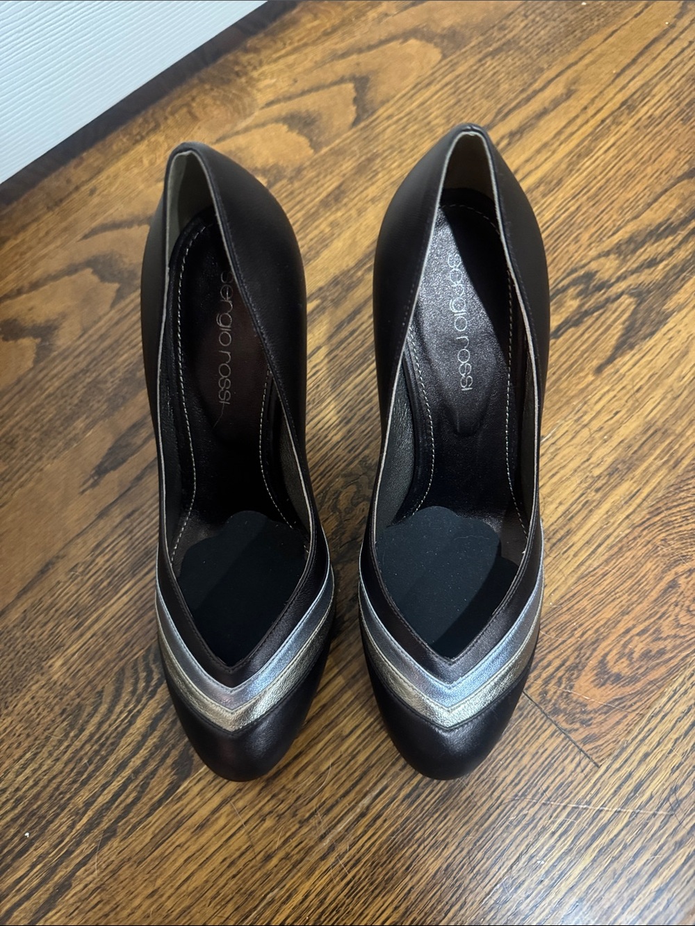 Sergio Rossi/Copper 4” heels/Round Toe Pumps with Silver & Gold Accent/Like New!